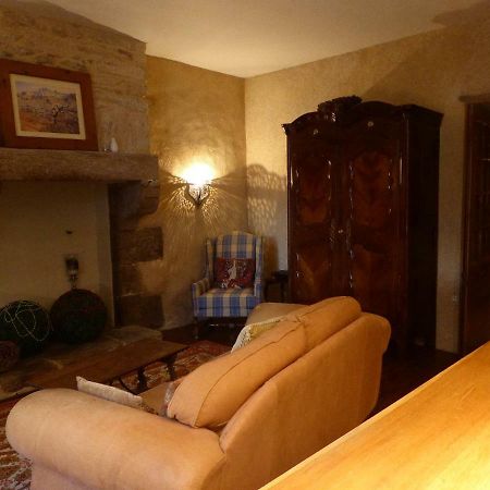 Appartement Des Remparts Dinan Exterior photo
